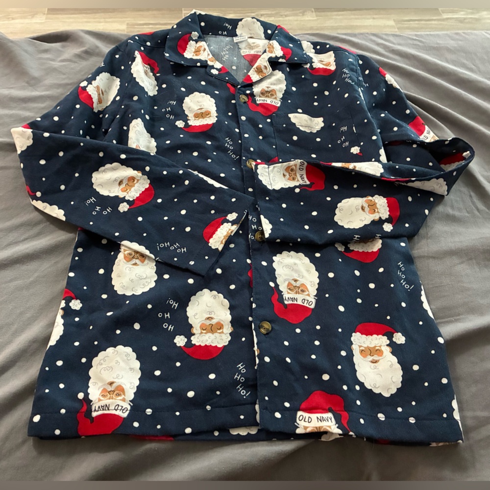 Old Navy Santa Print Pajama Top - Navy size 10/12